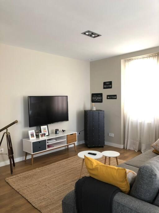 Gran Terraza, Vivienda Unica! Muy Centrica Apartment Torrelavega Ngoại thất bức ảnh