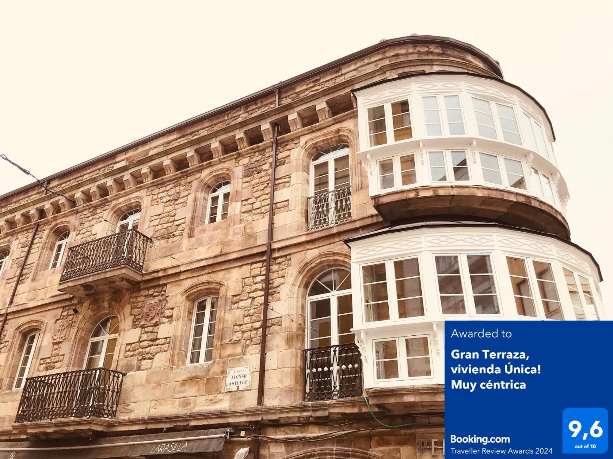 Gran Terraza, Vivienda Unica! Muy Centrica Apartment Torrelavega Ngoại thất bức ảnh